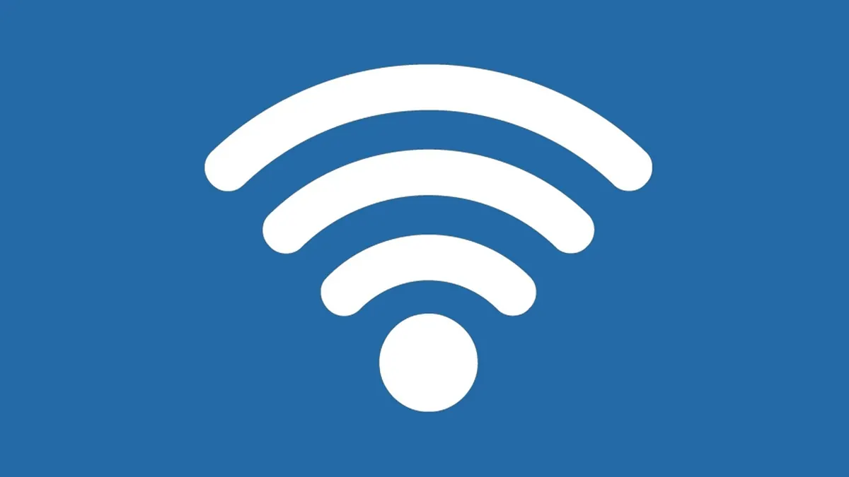 Mesh Wi-Fi vs. Powerline Adapters vs. Extenders: Which Actually Fixes a Dead Zone?